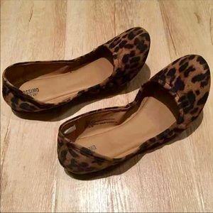 Mossimo Leopard Flats